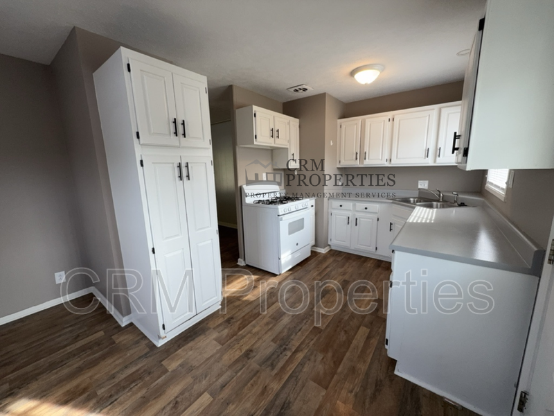 1109 East Cornell Road - Photo 7 of 22