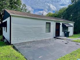 2901 42nd Ln N - Photo 1 of 1