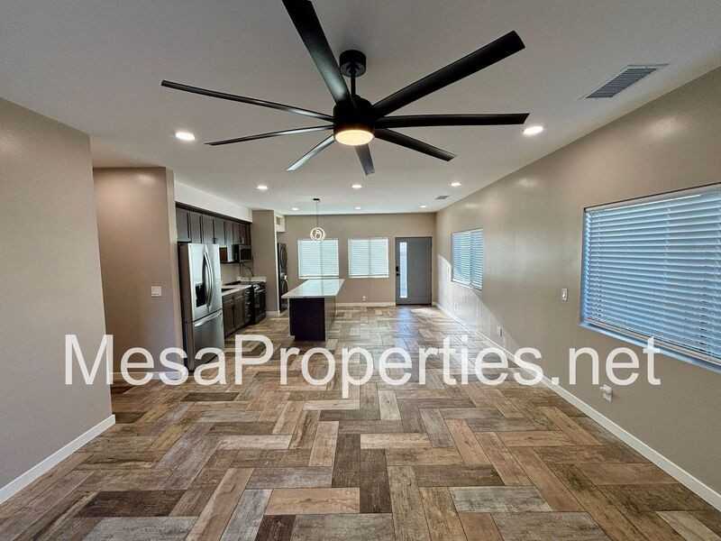 8147 Grove Ave - Photo 7 of 18