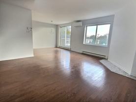 10 Cour Villeneuve - Photo 1 of 1