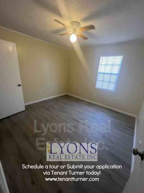 903 Greenwood Drive #A - Photo 7 of 9