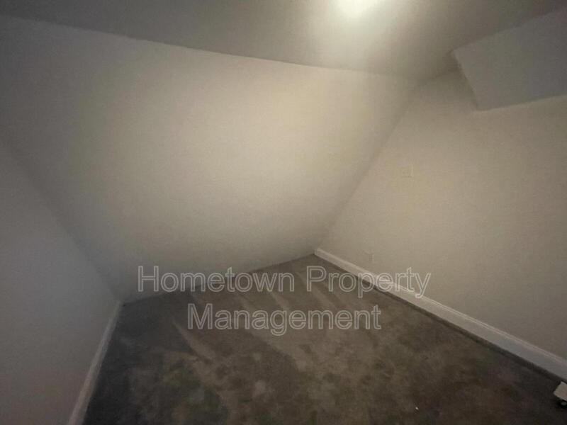 2350 Logan St - Photo 4 of 13