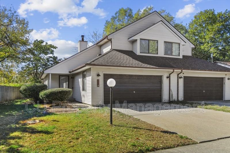 505 Clearwater Dr - Photo 2 of 18