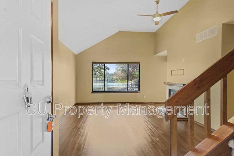 505 Clearwater Dr - Photo 3 of 18