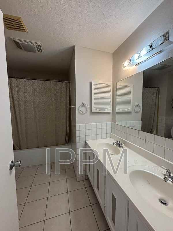 1500 Palm Valley Dr W #14 - Photo 7 of 14