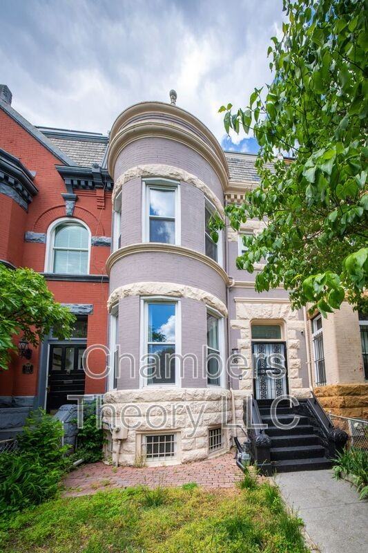 136 R St Ne - Photo 5 of 40