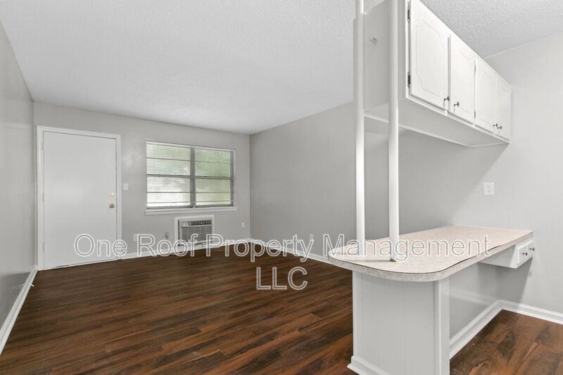 642 N 31st St #A - Photo 5 of 14