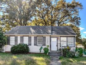 1005 E Brookland Park Blvd - Photo 1 of 1