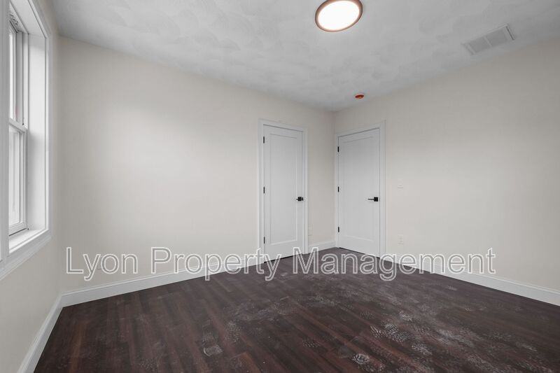 183 Congress Avenue - Photo 4 of 18