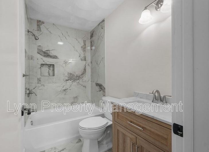 183 Congress Avenue - Photo 5 of 18