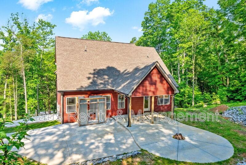 6466 Highwaynorth - Photo 3 of 50