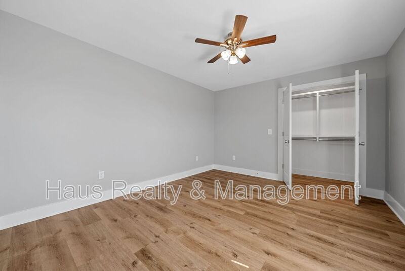 37010 Adams Lane - Photo 7 of 35