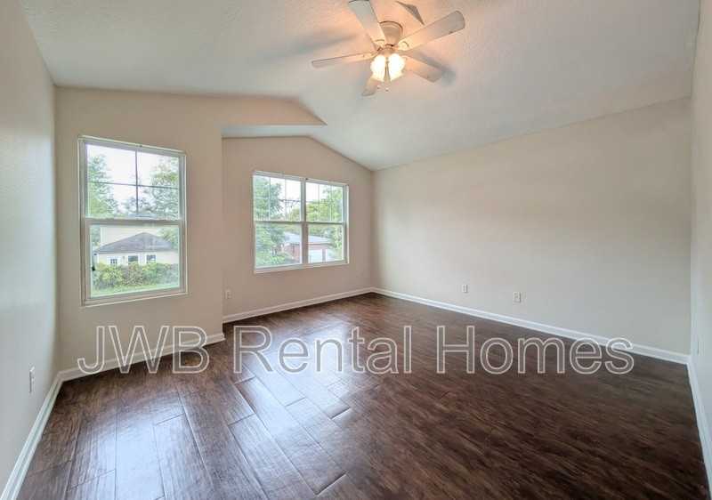 3315 Post St - Photo 6 of 17