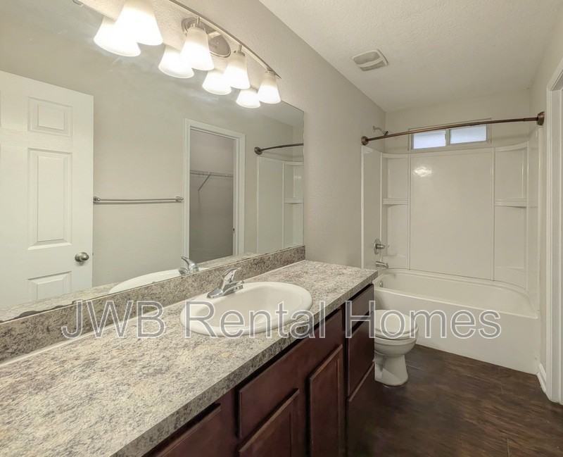 3315 Post St - Photo 7 of 17