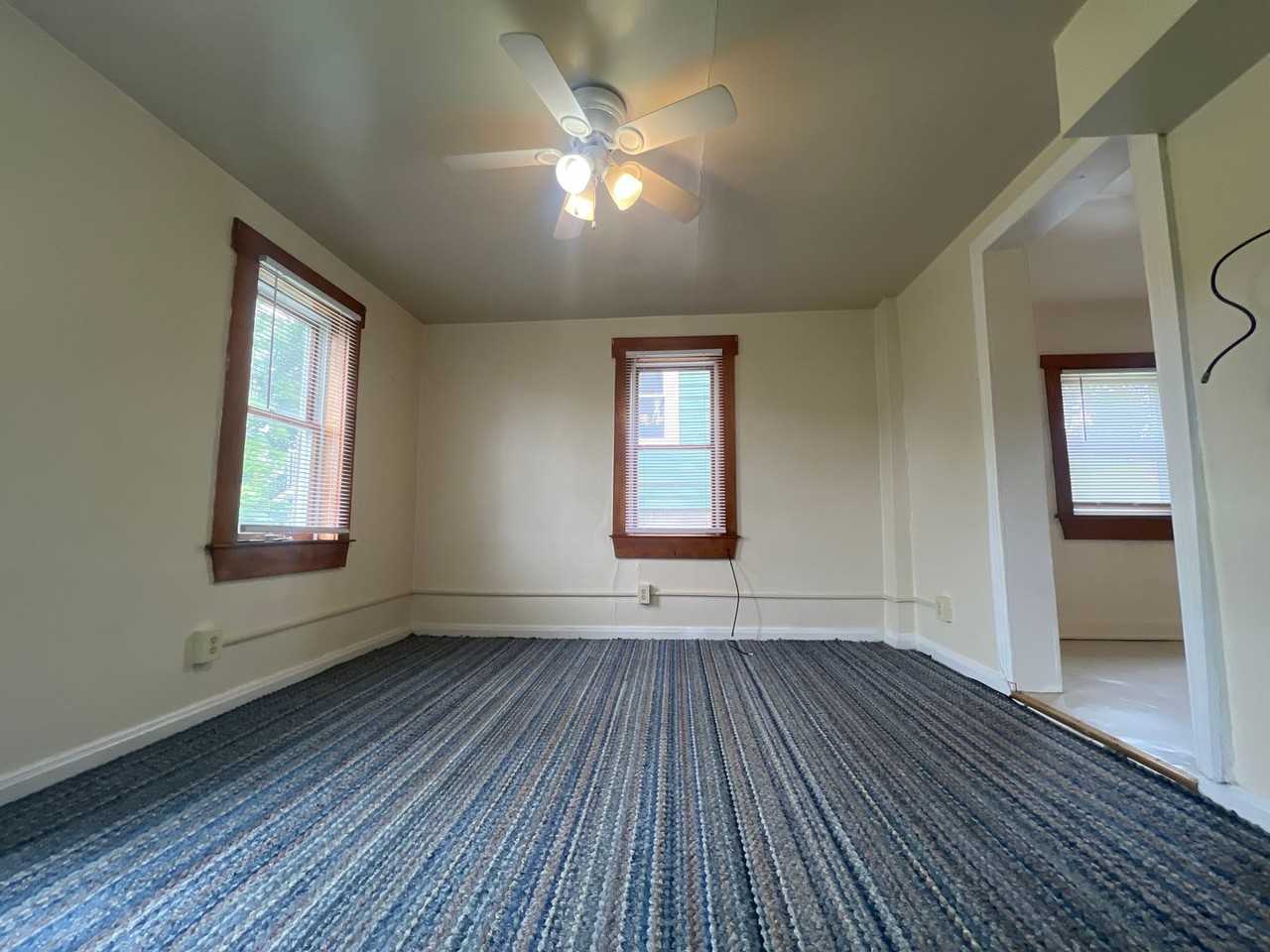 226/228 Belmar Avenue - Photo 5 of 17