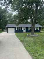 featured image of 1220 N School St