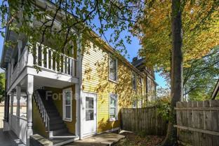 400 S Spring St #F - Photo 1 of 1