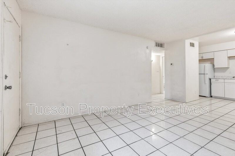 319 E Mohave Rd - Photo 7 of 22