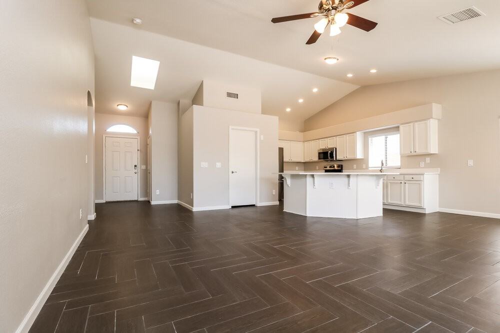 13197 West Ocotillo Lane - Photo 5 of 16