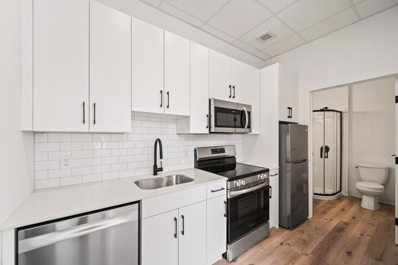 171 Donald Street - Photo 5 of 12