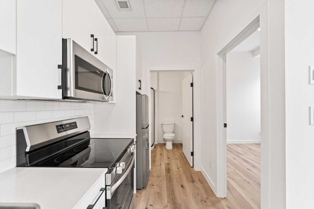 171 Donald Street - Photo 6 of 12