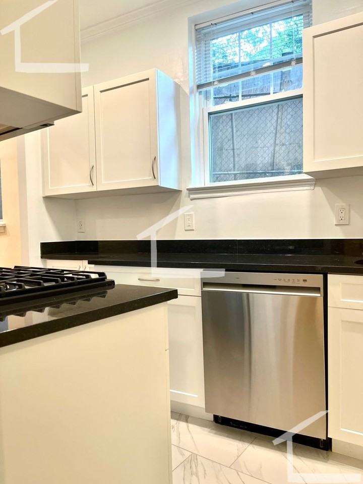 73 Kilsyth Rd - Photo 2 of 6