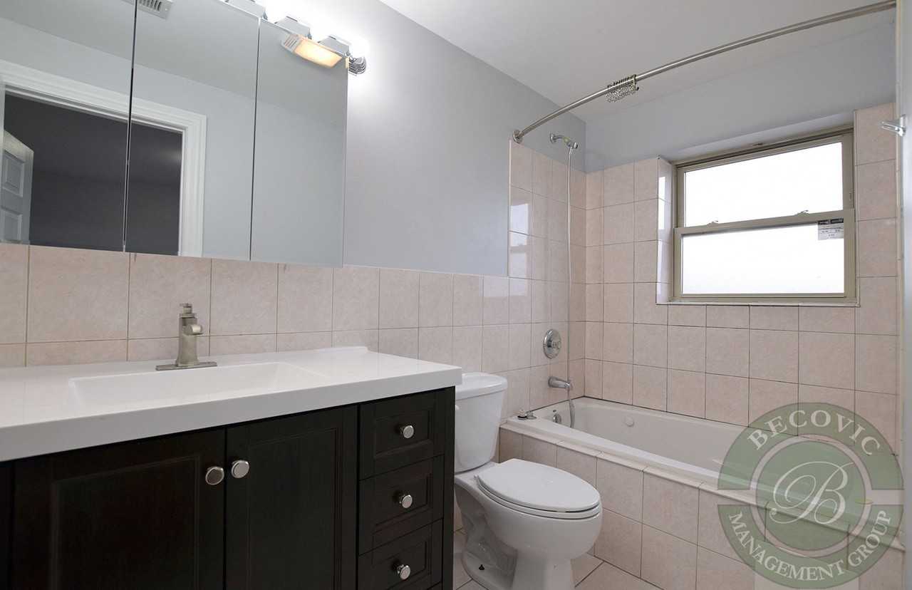 7357-67 N Ashland Ave - Photo 7 of 31