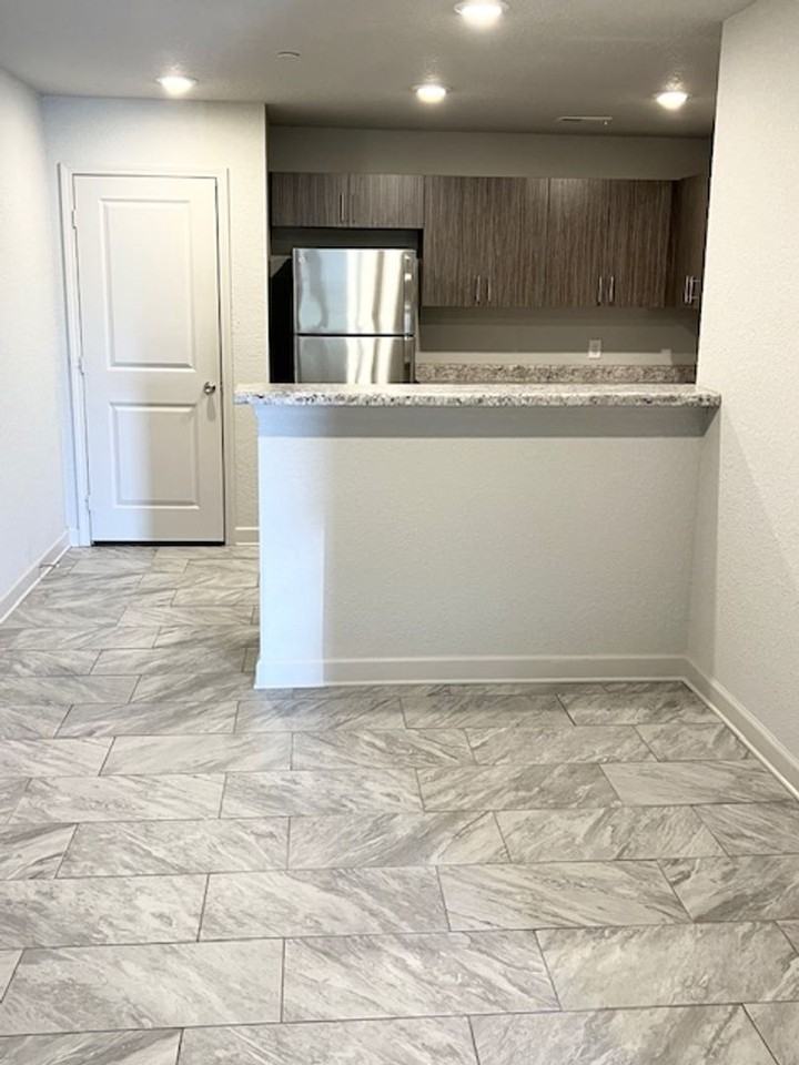 Pine Ridge Apartments - Photo 6 of 17