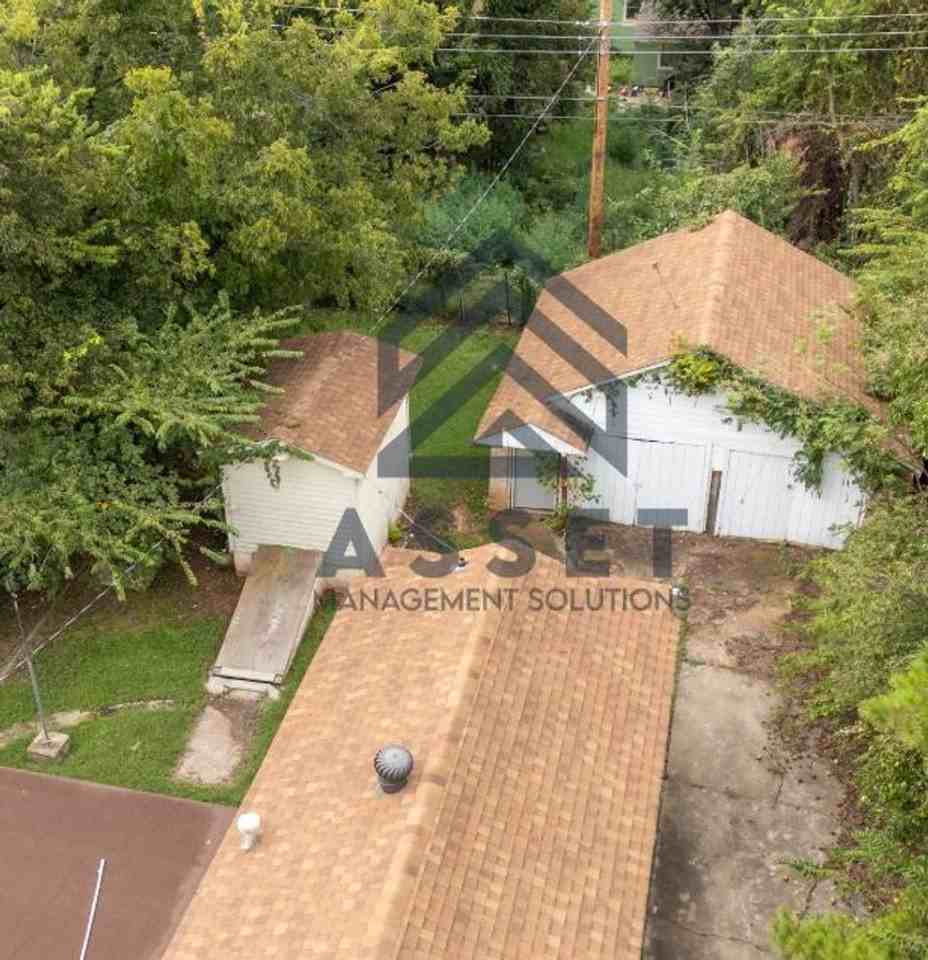 316 E Harmon Dr - Photo 6 of 19