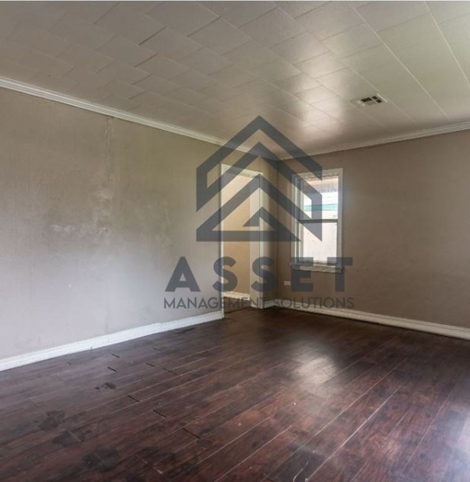 316 E Harmon Dr - Photo 7 of 19