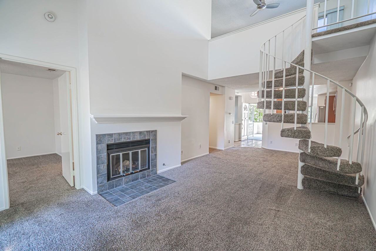 23951 Arroyo Park Dr #166 - Photo 5 of 21