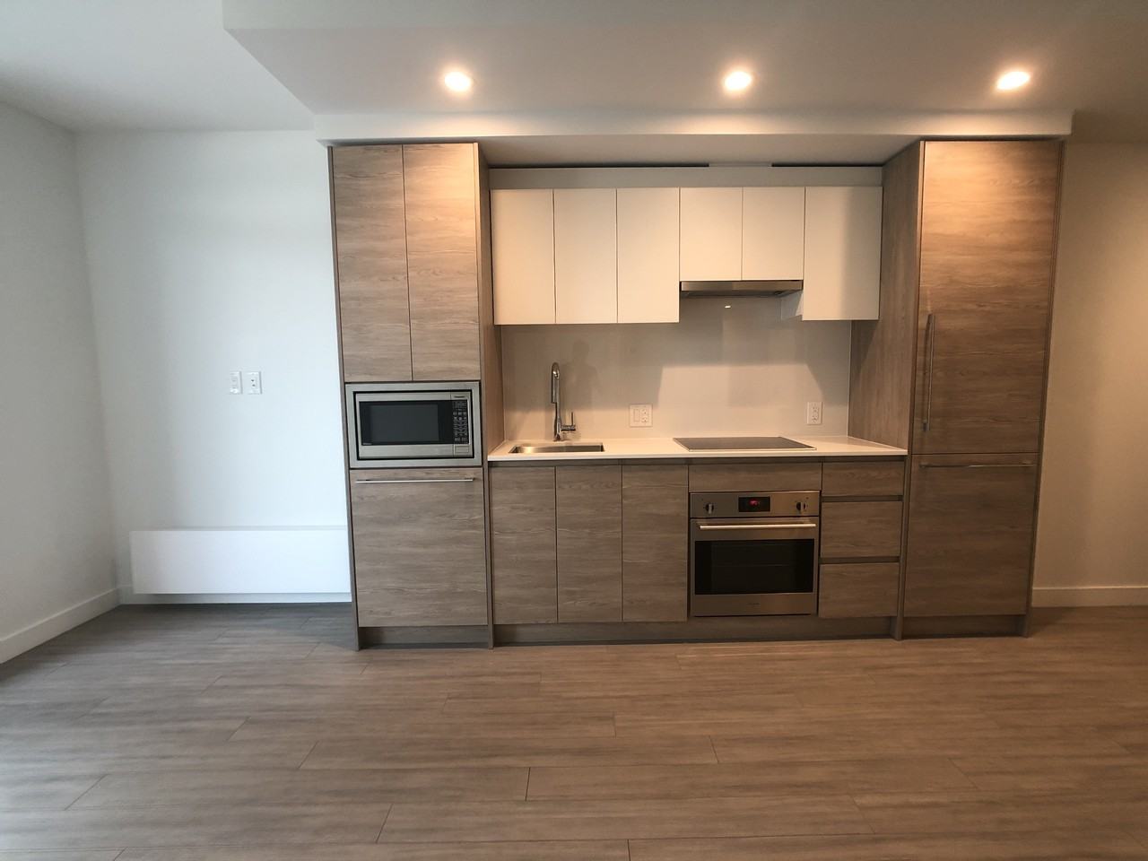 13615 Fraser Highway #307 - Photo 6 of 9