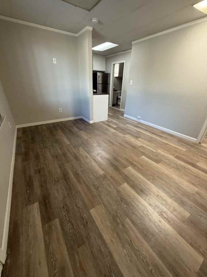 124 N. 2nd St. - Photo 3 of 10