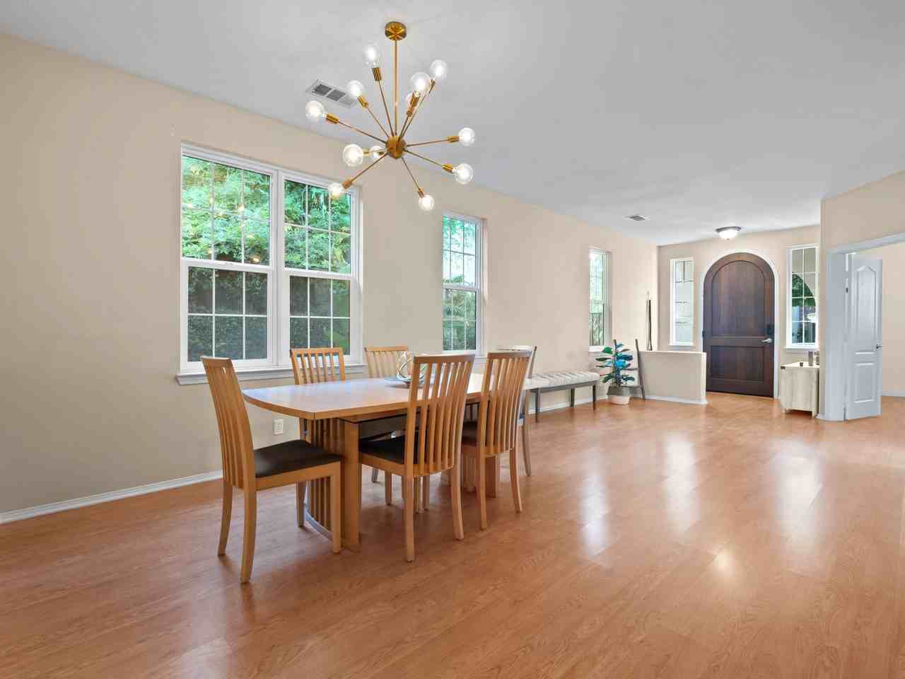 25517 Sinclair Place - Photo 3 of 24