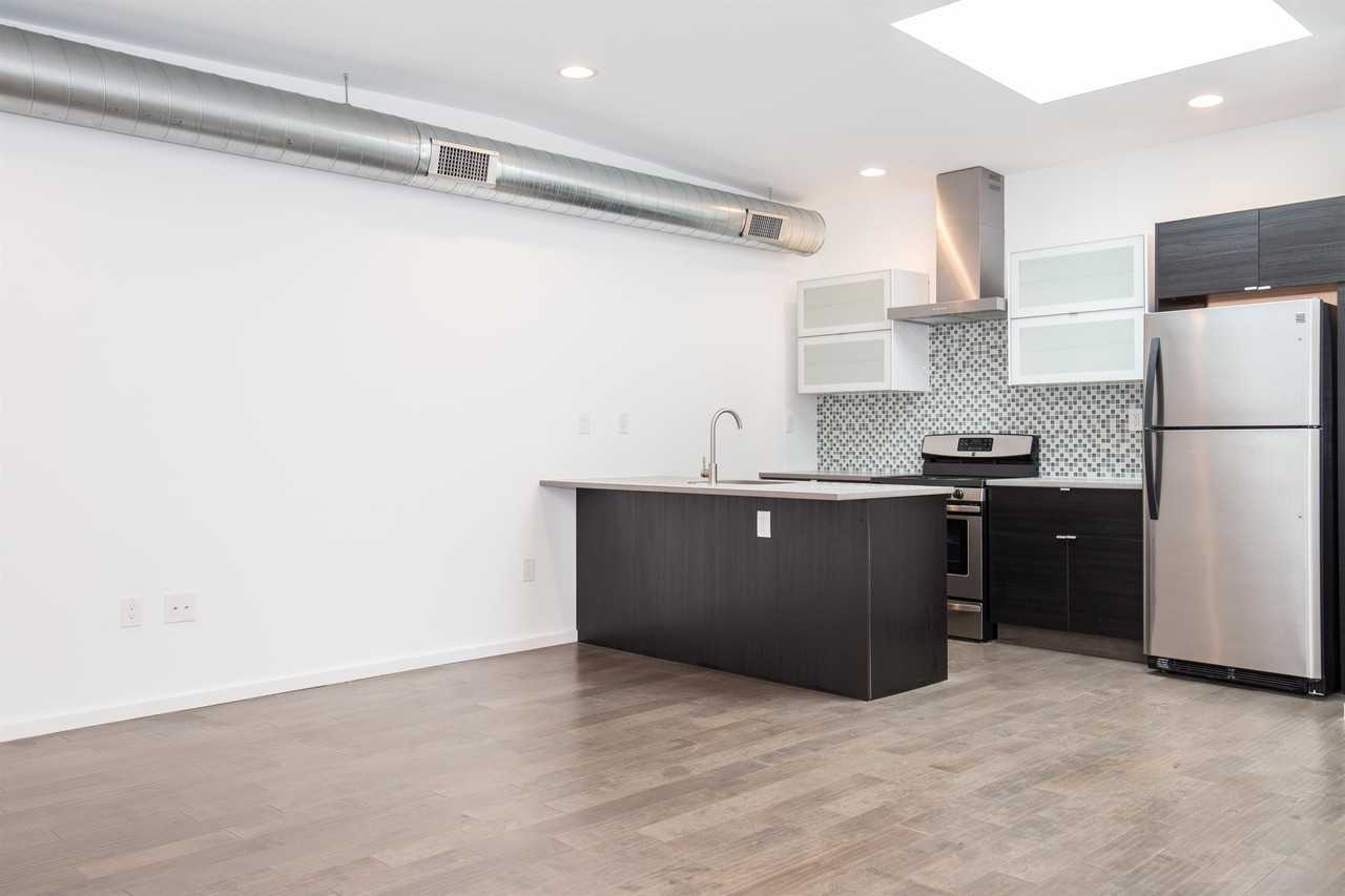 1442 North 7th Street - Photo 4 of 12