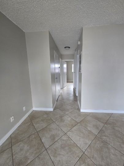 1400 St. Marys - Photo 2 of 21