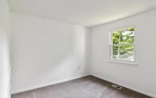 featured image of 12 Metz Ct