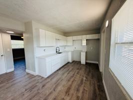 featured image of 2475 18th Ave S