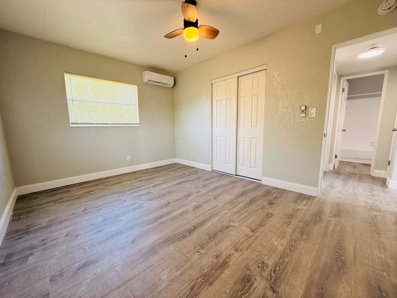 2475 18th Avenue South - Photo 5 of 34