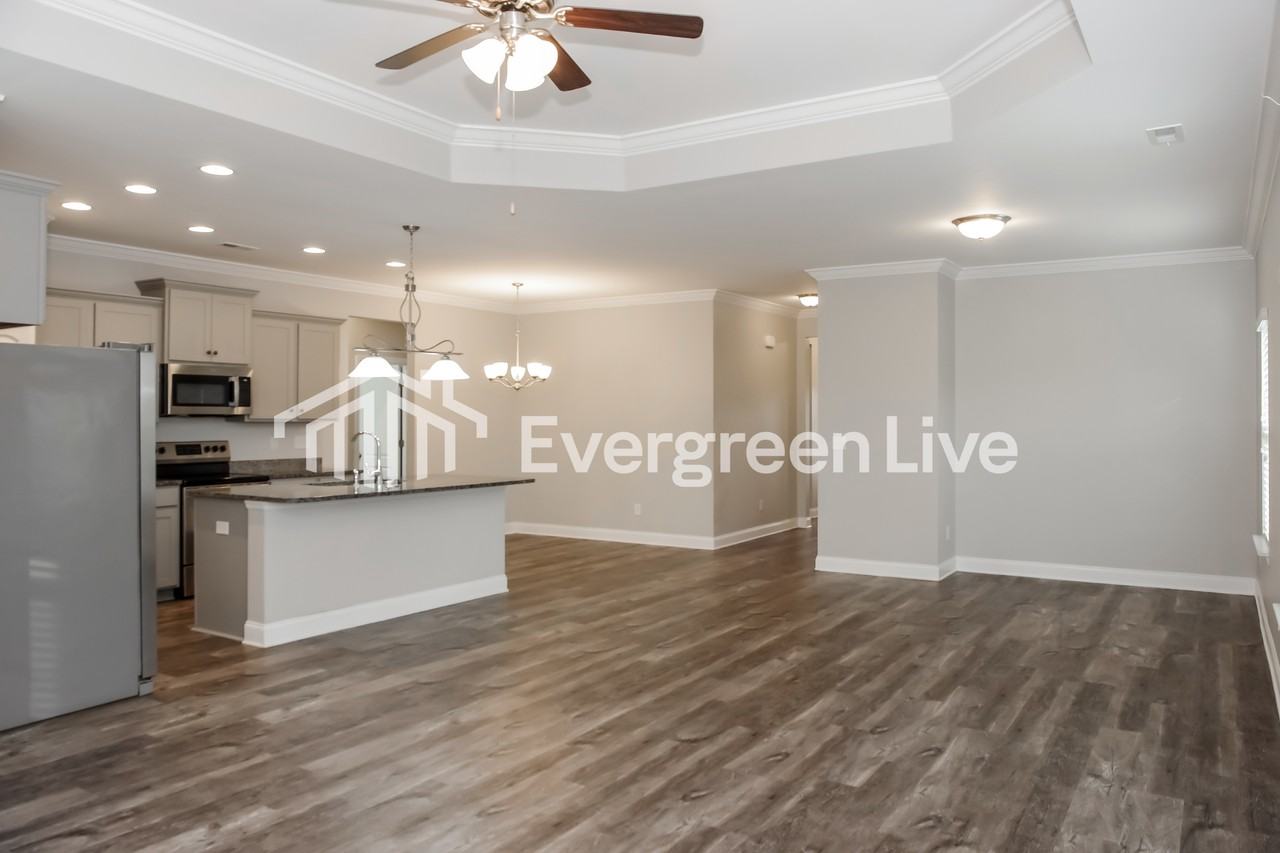 100 Edensmith Dr - Photo 4 of 16