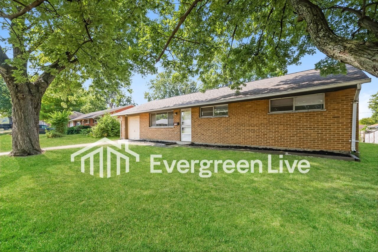 4344 Kitridge Road - Photo 3 of 16