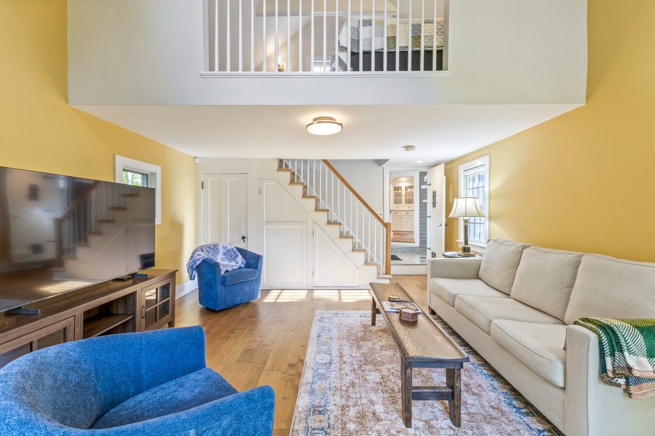 12 Elm St #12ELMST - Photo 5 of 17