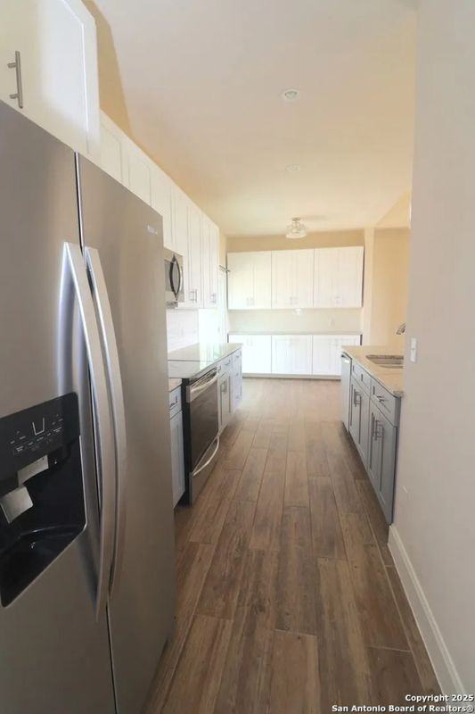 418 Cimarron - Photo 7 of 10