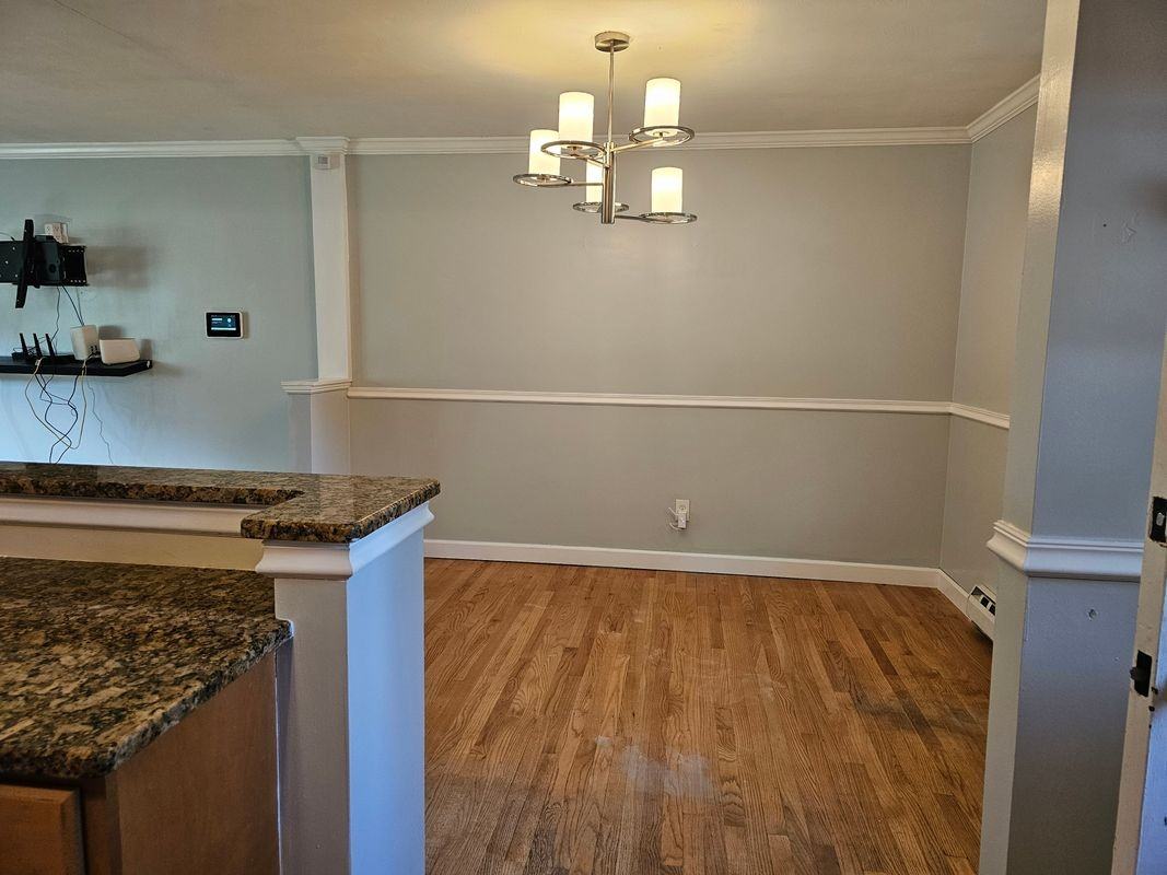 222 Crest St - Photo 4 of 9