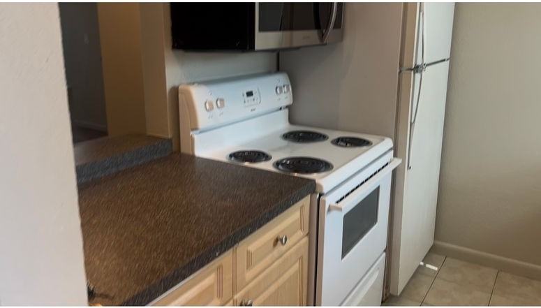 9508 Fieldview Cir - Photo 5 of 5