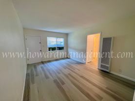 01914CL - Photo 1 of 1