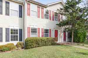 featured image of 9929 Matti Hill Ct #1