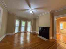 featured image of 7 Lafayette Park