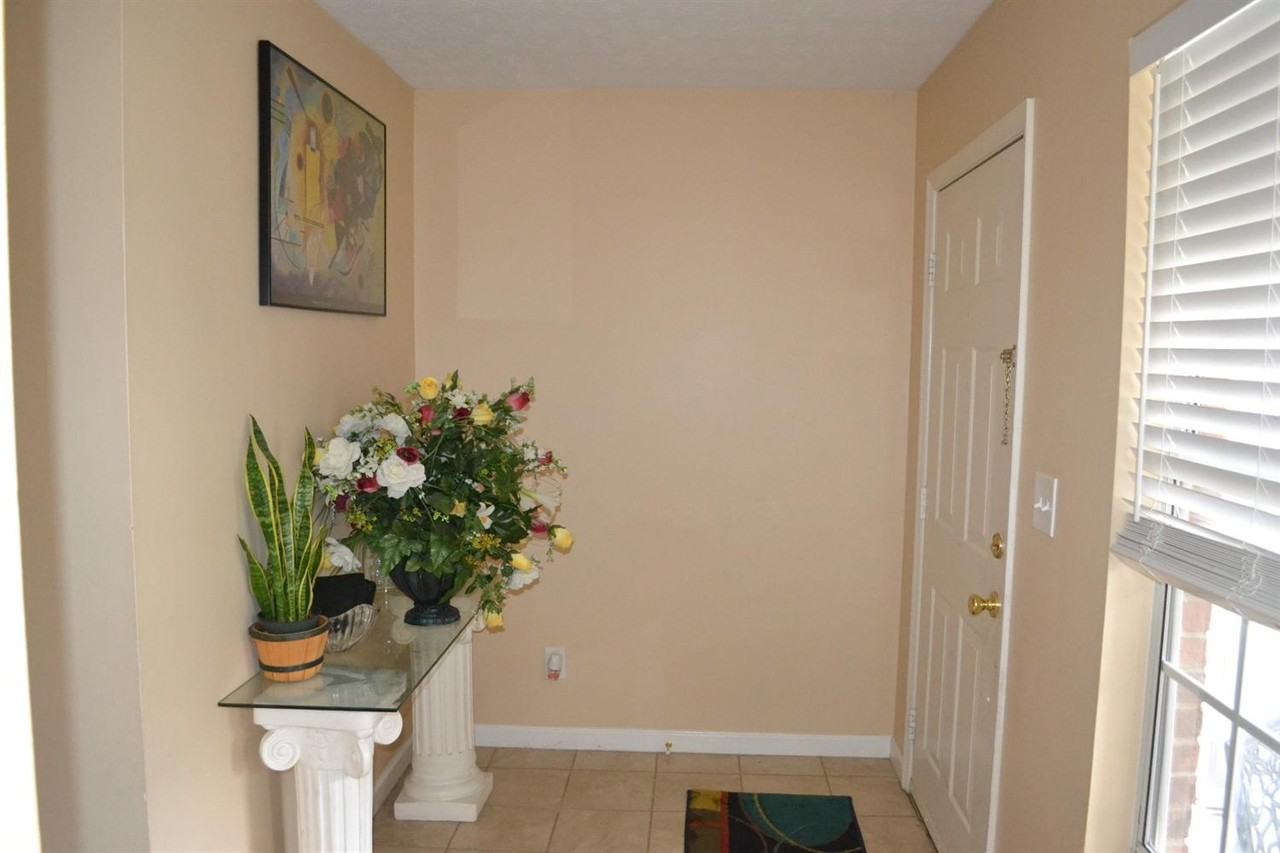 10555 Montgomery Rd #77 - Photo 2 of 7