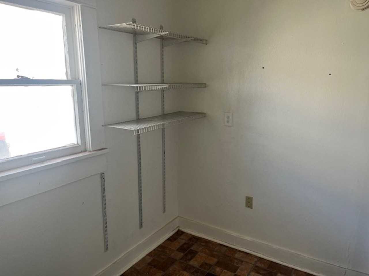 4239 Sw 9th Ave - Photo 7 of 9
